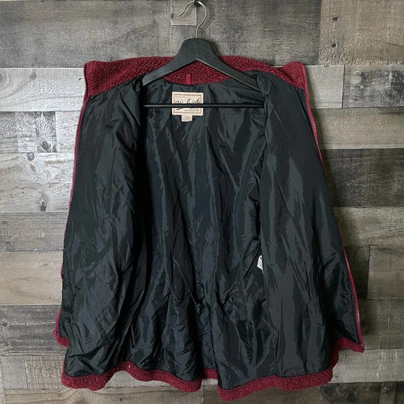 SOLD Woolrich VTG USA Sherpa Jacket Medium - Picture 3 of 3